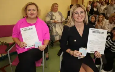 Pani Dyrektor Anna Sadok oraz Pani Wicedyrektor Ewa Bielawska