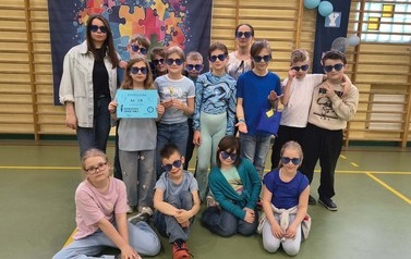 22.Zdjęcia klas na ściance