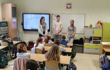 11.Zajęcia edukacyjne prowadzone przez klasę 7.jpeg