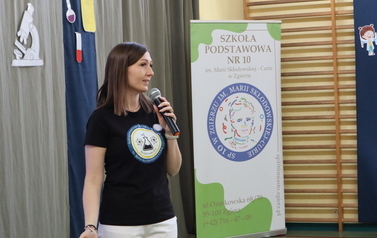 11. Przywitanie gości przez organizator&oacute;w