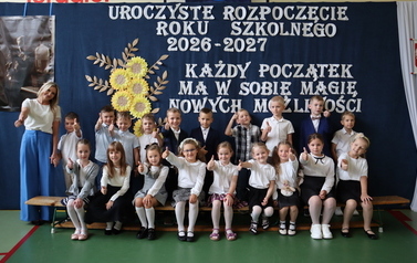 Rozpoczęcia roku - klasy 1-3 - Klasa 1B