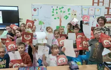 6 zdjęcie grupowe z kl.1b