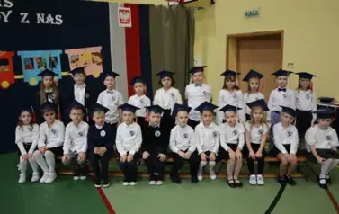 Uczniowie klasy 1b