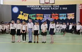 Część artystyczna. Uczniowie klasy 1b..