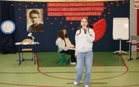 Część artystyczna - przem&oacute;wienie uczennicy.
