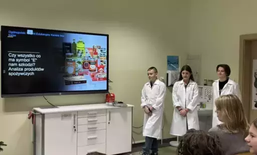 Zdjęcie do Zakończenie projektu "Czy wszystko co ma E nam szkodzi?"